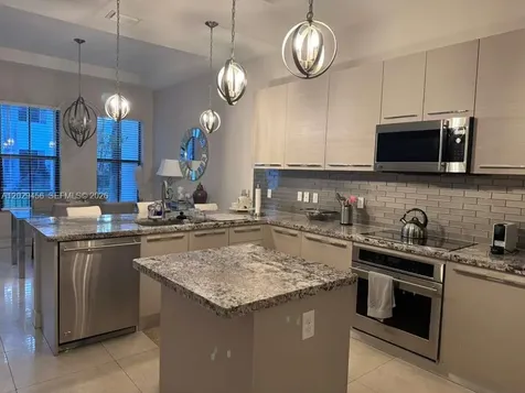 8441 NW 51st Terrace Doral FL 33166
