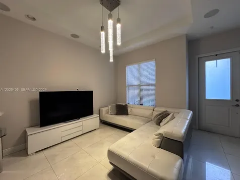 8441 NW 51st Terrace Doral FL 33166