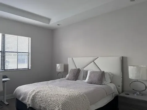 8441 NW 51st Terrace Doral FL 33166