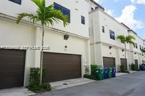 8441 NW 51st Terrace Doral FL 33166