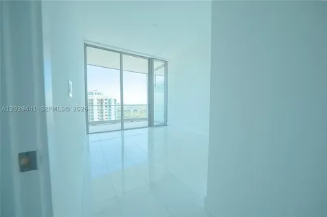 175 SE 25th Road Miami FL 33129