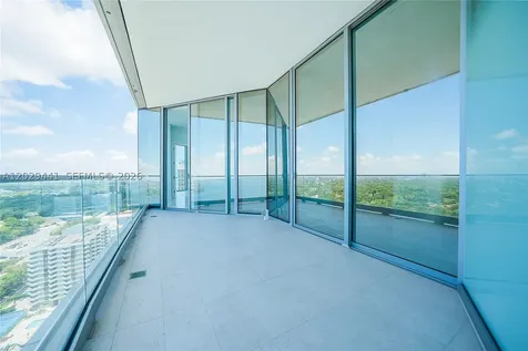 175 SE 25th Road Miami FL 33129