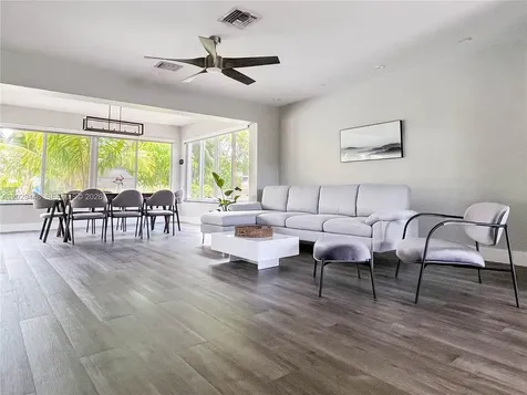 3390 SW 21st Street Fort Lauderdale FL 33312