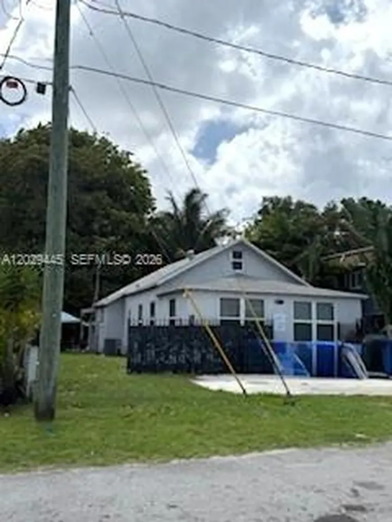 7640 NE 3rd Place Miami FL 33138