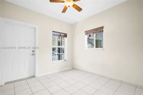 9 E 4th Street Hialeah FL 33010