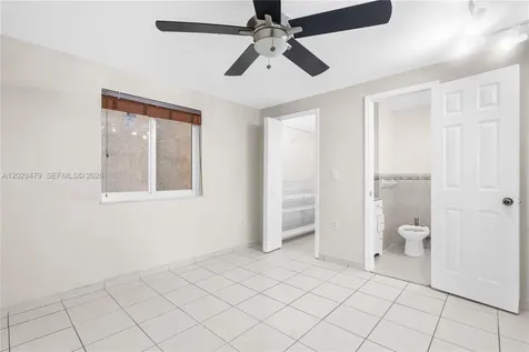 9 E 4th Street Hialeah FL 33010