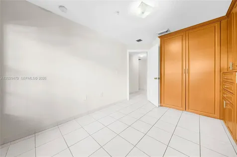 9 E 4th Street Hialeah FL 33010