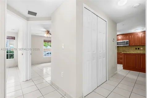 9 E 4th Street Hialeah FL 33010