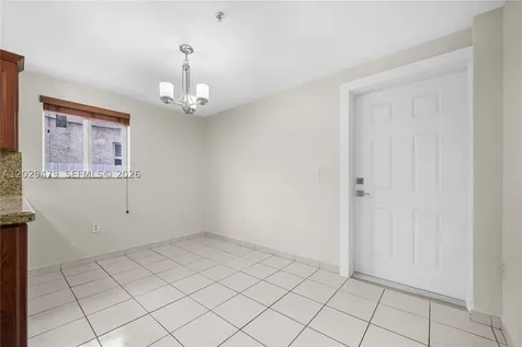 9 E 4th Street Hialeah FL 33010