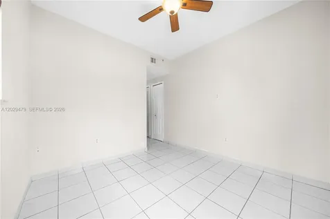 9 E 4th Street Hialeah FL 33010