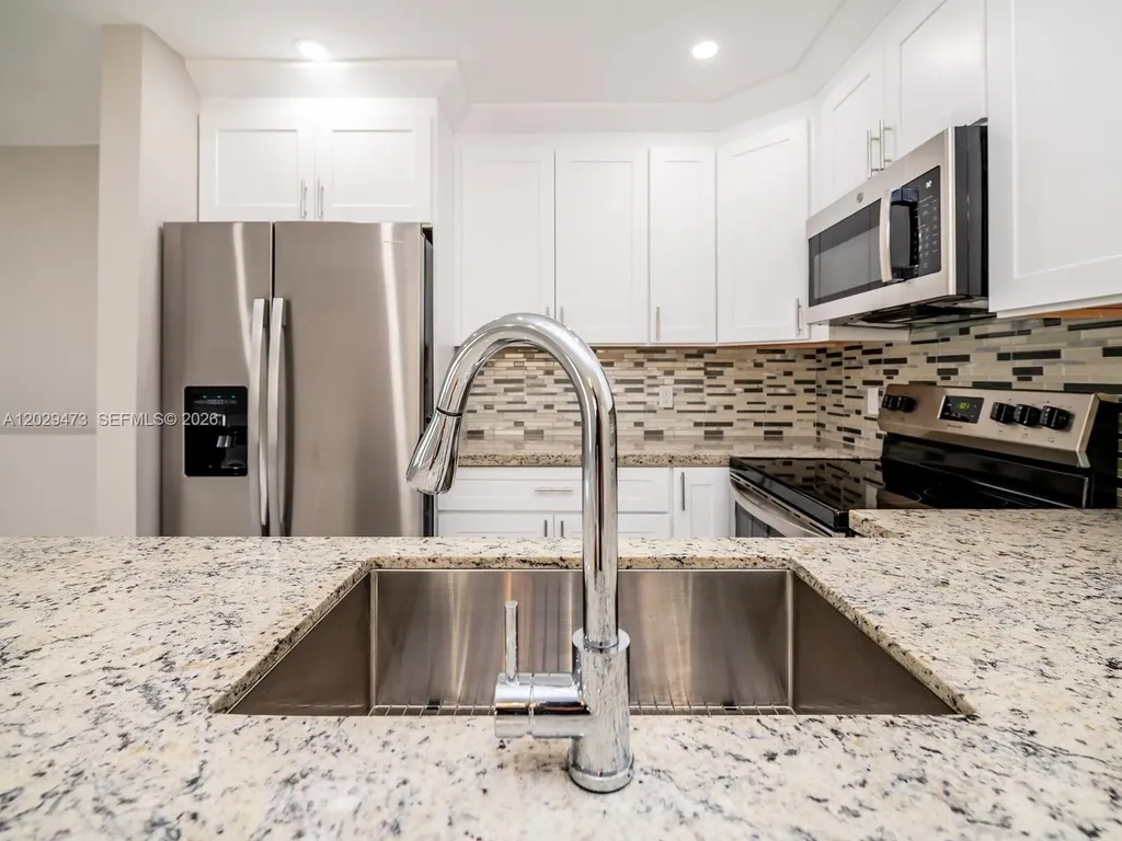 718 Brittany O Delray Beach FL 33446