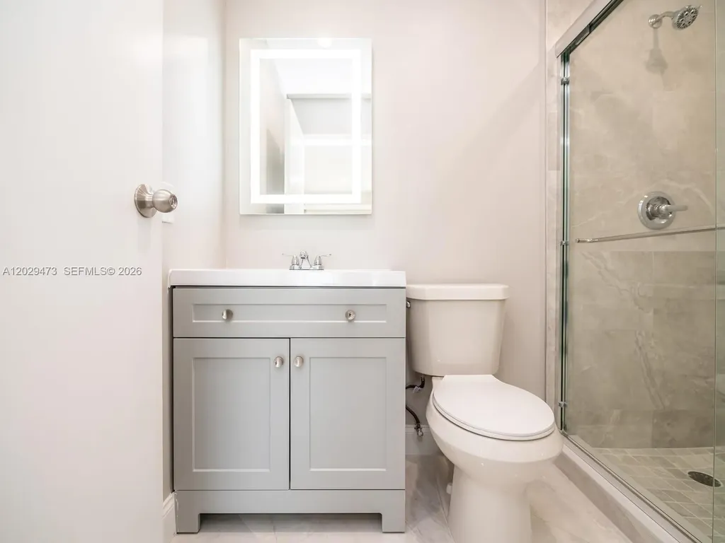 718 Brittany O Delray Beach FL 33446