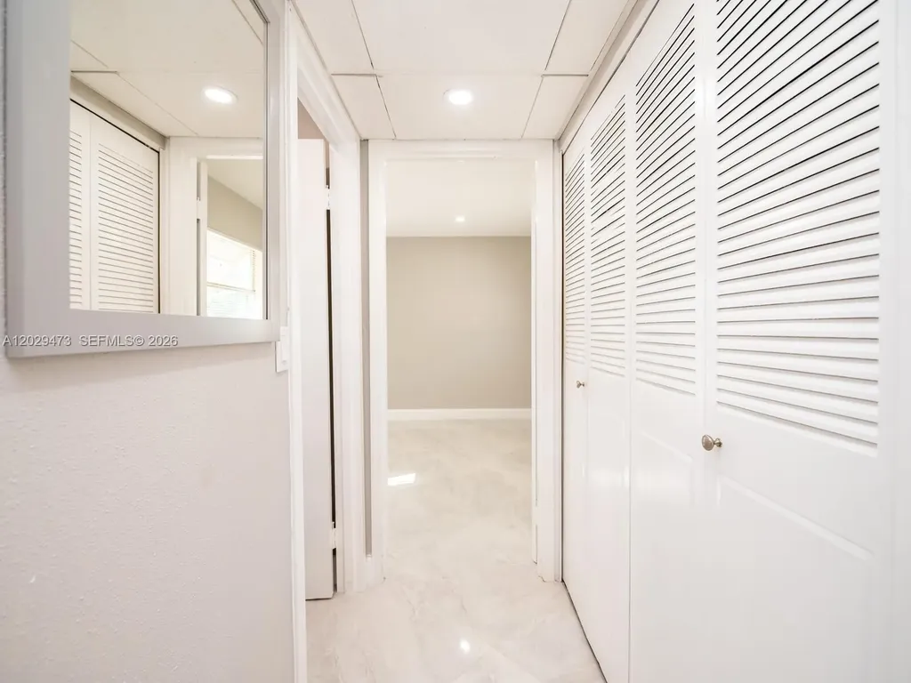 718 Brittany O Delray Beach FL 33446