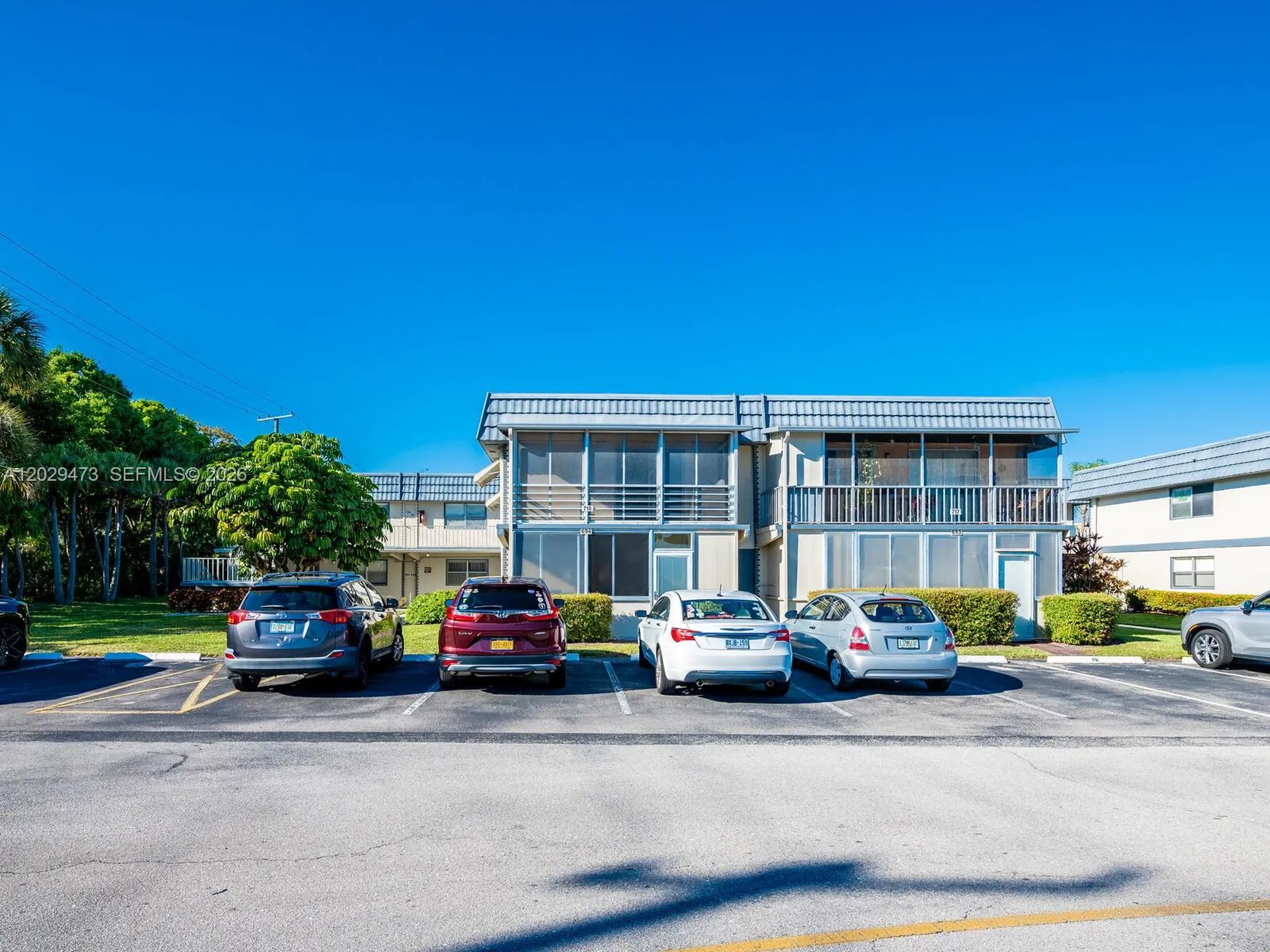 718 Brittany O Delray Beach FL 33446