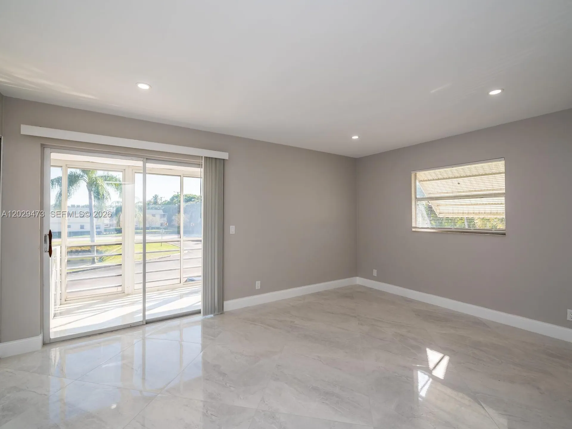718 Brittany O Delray Beach FL 33446