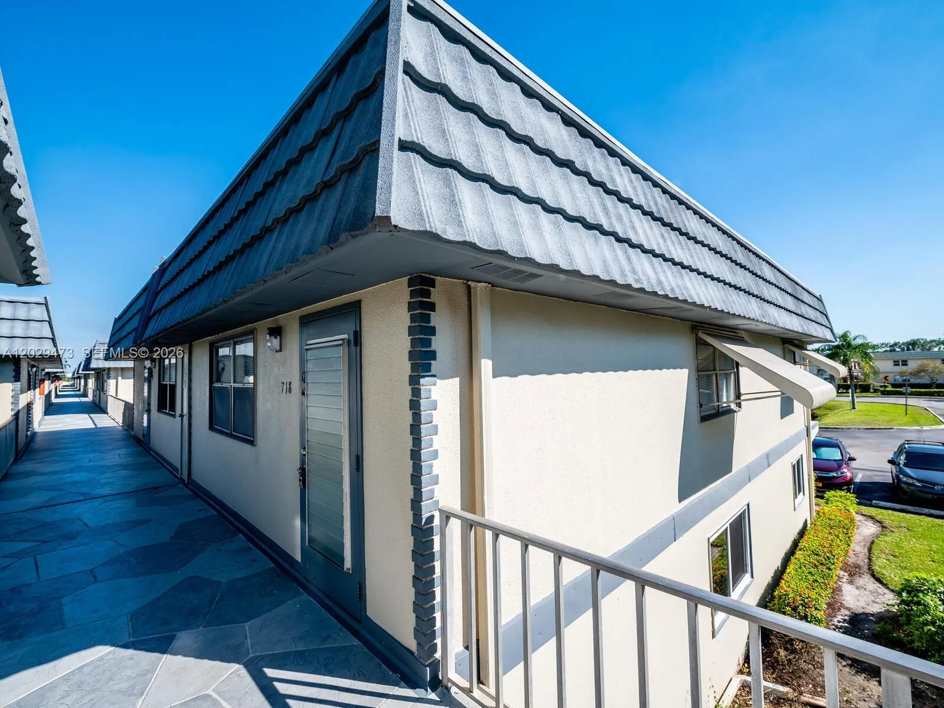 718 Brittany O Delray Beach FL 33446