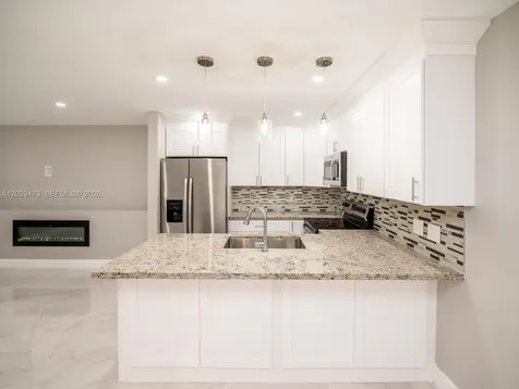 718 Brittany O Delray Beach FL 33446