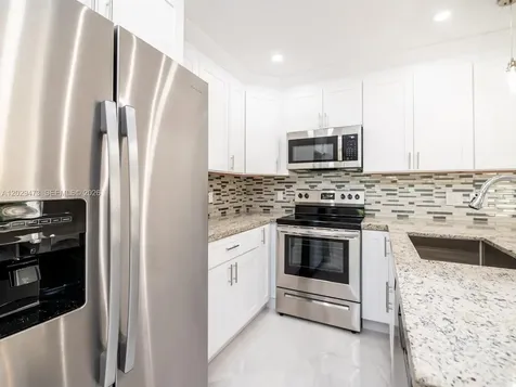 718 Brittany O Delray Beach FL 33446