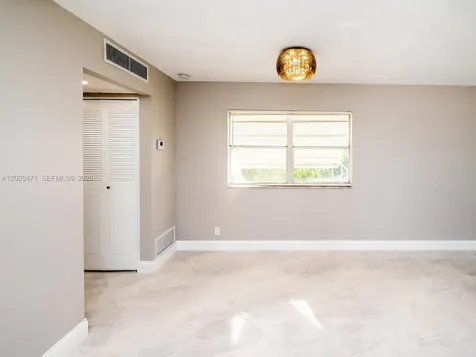 718 Brittany O Delray Beach FL 33446