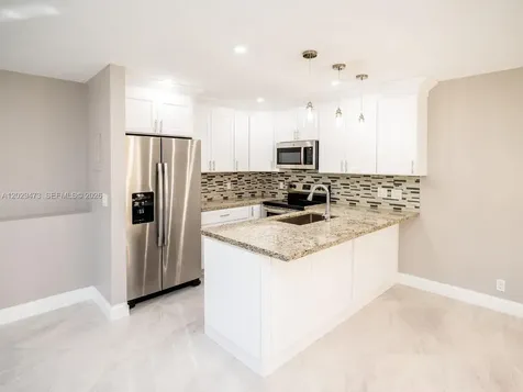 718 Brittany O Delray Beach FL 33446
