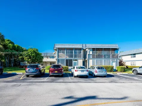 718 Brittany O Delray Beach FL 33446