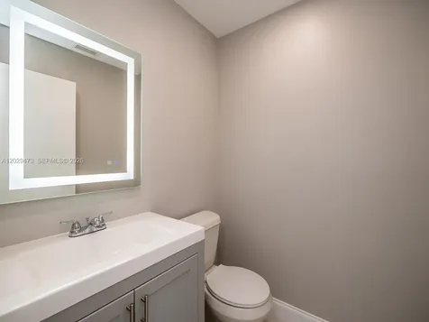 718 Brittany O Delray Beach FL 33446