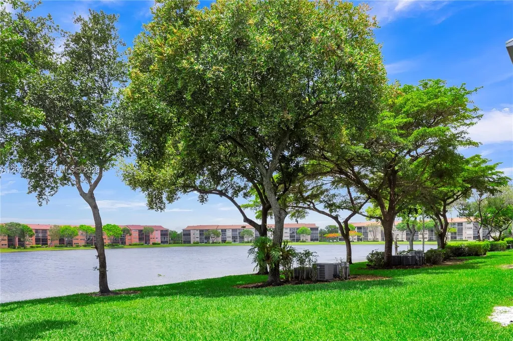 750 SW 138th Avenue Pembroke Pines FL 33027