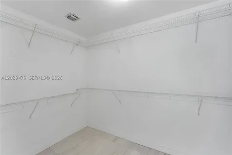 550 W 49th Street Miami Beach FL 33140