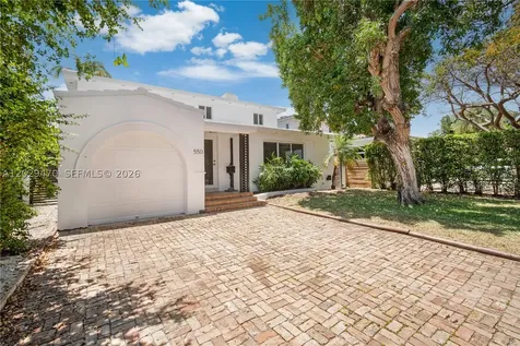 550 W 49th Street Miami Beach FL 33140