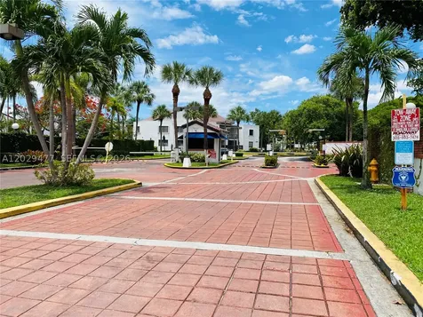 9429 Fontainebleau Boulevard Miami FL 33172