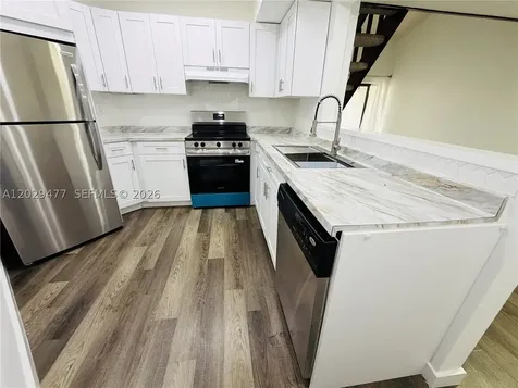 9429 Fontainebleau Boulevard Miami FL 33172