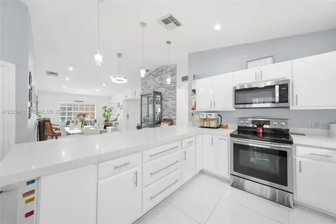 531 SW 176th Avenue Pembroke Pines FL 33029