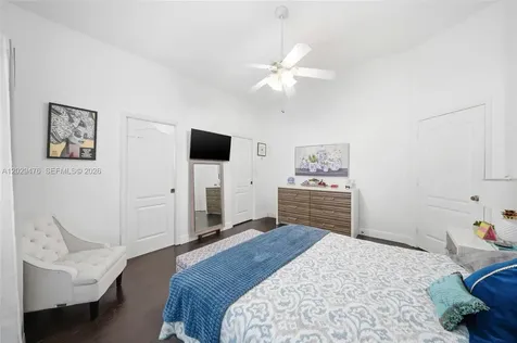 531 SW 176th Avenue Pembroke Pines FL 33029