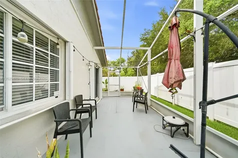 531 SW 176th Avenue Pembroke Pines FL 33029