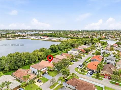531 SW 176th Avenue Pembroke Pines FL 33029