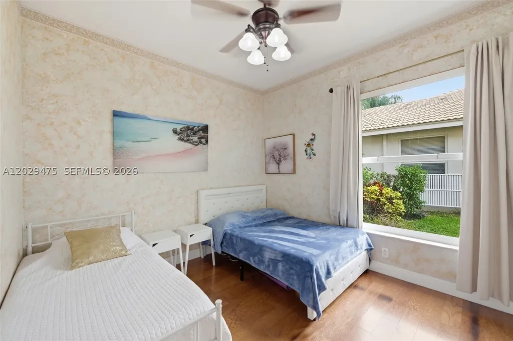 4909 NW 115th Way Coral Springs FL 33076