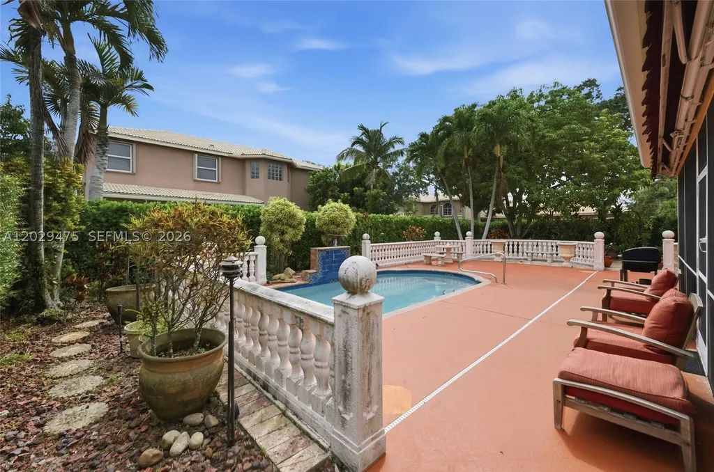 4909 NW 115th Way Coral Springs FL 33076