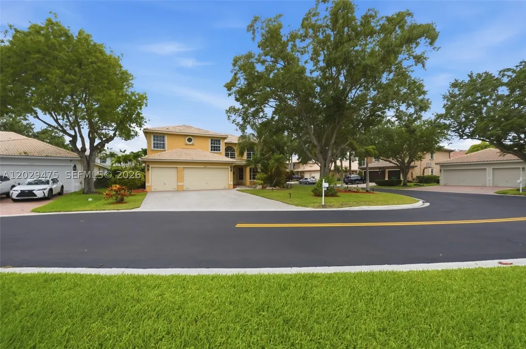 4909 NW 115th Way Coral Springs FL 33076