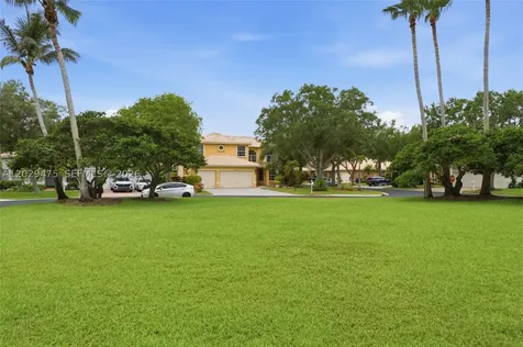 4909 NW 115th Way Coral Springs FL 33076