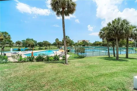 7081 Environ Boulevard Lauderhill FL 33319