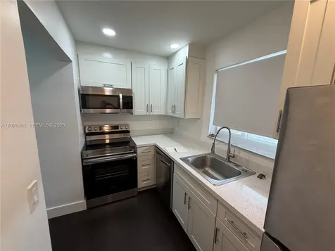 4850 SW 26th Avenue Dania Beach FL 33312