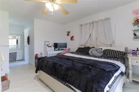 7940 NW 9th Street Margate FL 33063