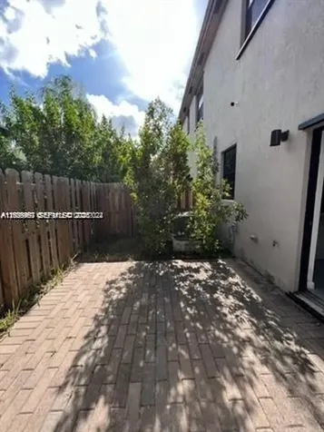 327 NE 208th Terrace Miami FL 33179