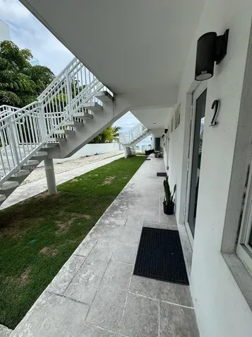 1850 S Treasure Drive North Bay Village FL 33141