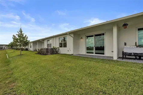 3742 Harborside Avenue Fort Pierce FL 34946