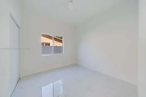 2936 NW 27th Street Miami FL 33142