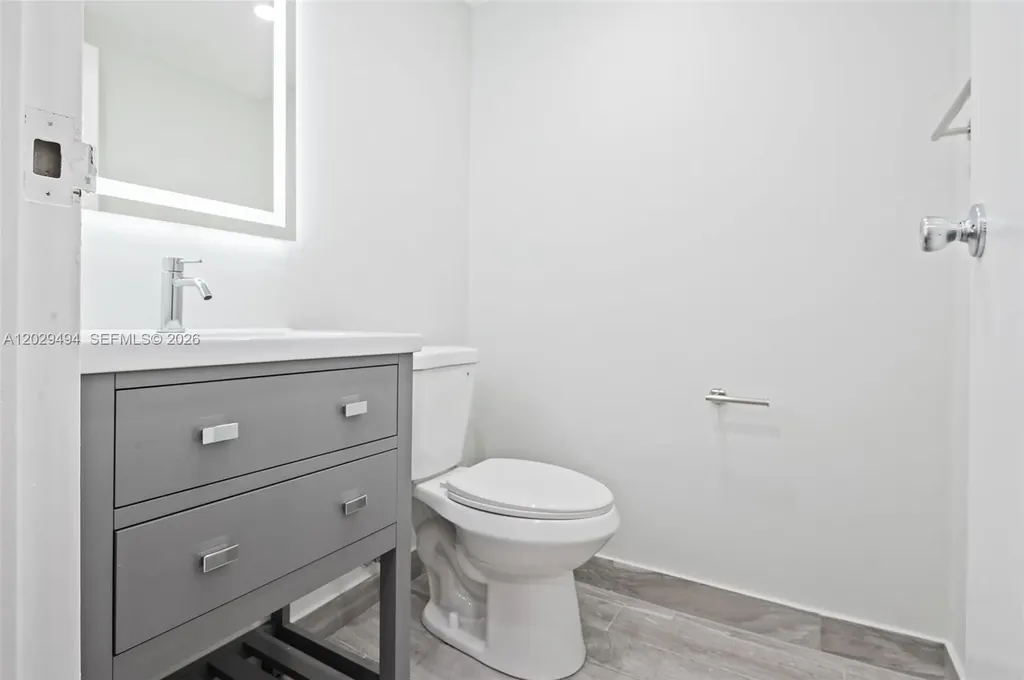 159 Brittany D Delray Beach FL 33446