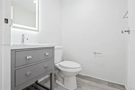 159 Brittany D Delray Beach FL 33446