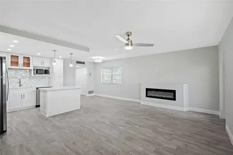 159 Brittany D Delray Beach FL 33446