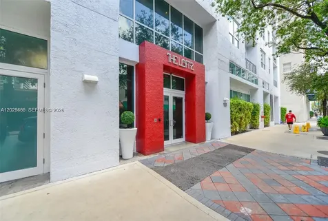 133 NE 2nd Avenue Miami FL 33132